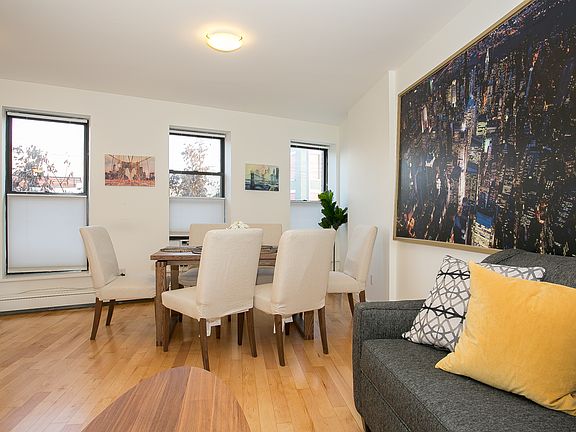 5th image of 378 Columbia St #2