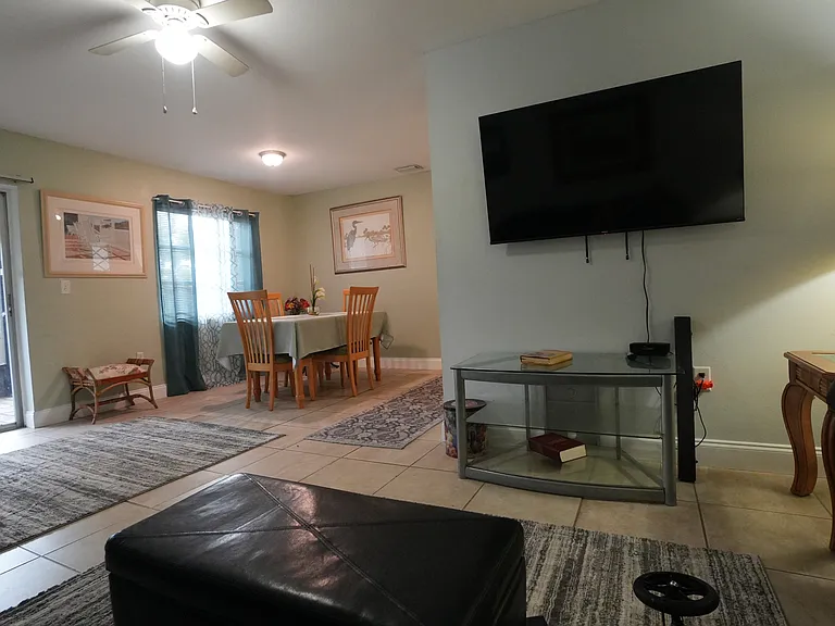 1832 East Dr — Photo 5