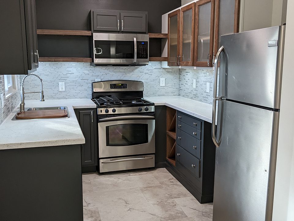 1st image of 1637 Seth Robert Dr Unit B