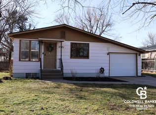 2321 B St, Garden City, KS 67846
