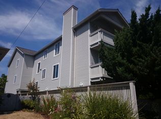 2827 62nd Ave SW, Seattle, WA 98116