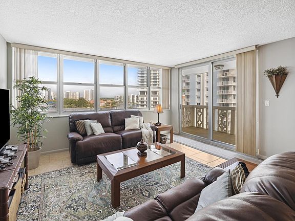 3rd image of 1817 S Ocean Drive #815