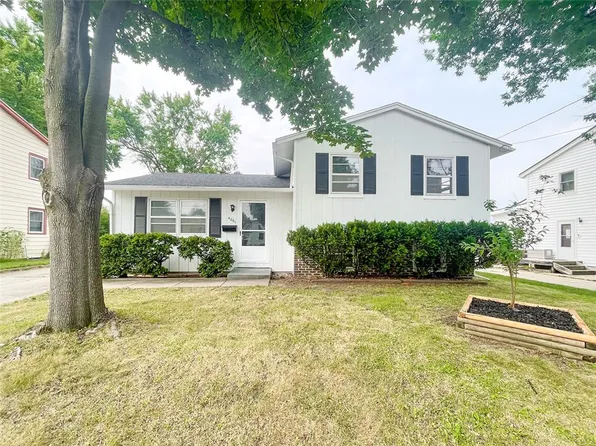 4001 Richmond Ave, Des Moines, IA 50317
