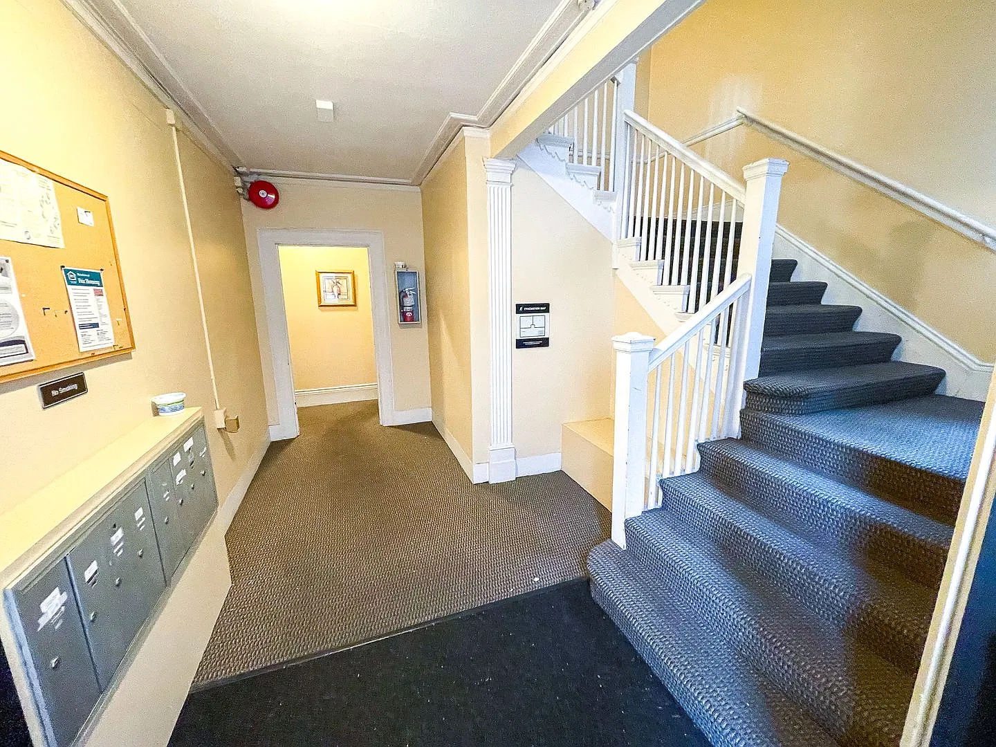 Madison Court — Photo 4
