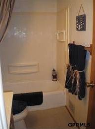 4th image of 8715 Grand Ave