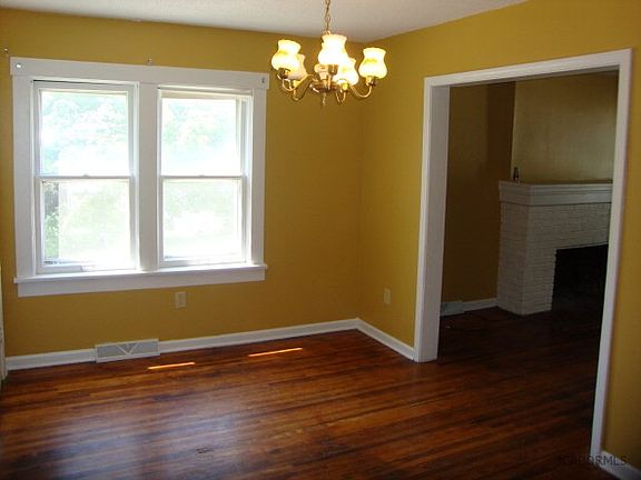 4th image of 1817 Ella St