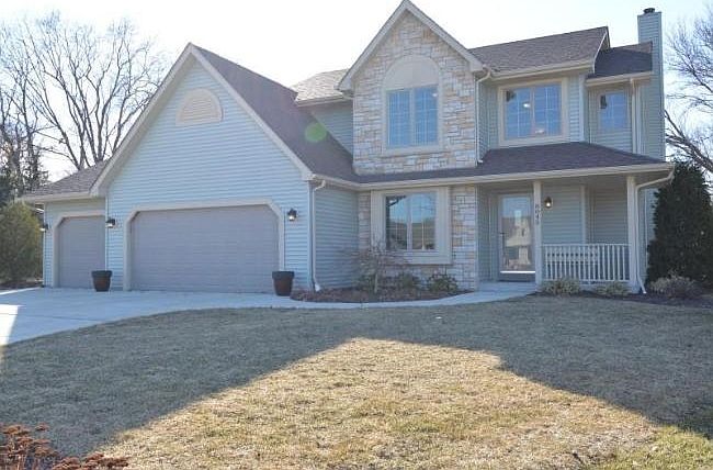 1st image of 8045 S Cecily Dr
