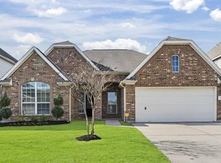2104 Catamaran Cove Dr, Pearland, TX 77584
