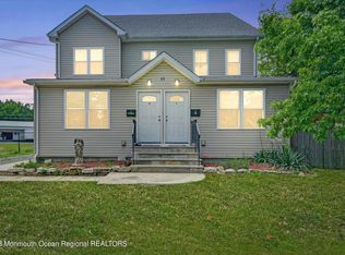 25 Park Ave, Englishtown, NJ 07726