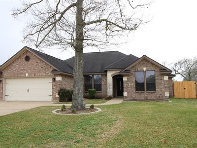123 Corkwood St, Lake Jackson, TX, 77566