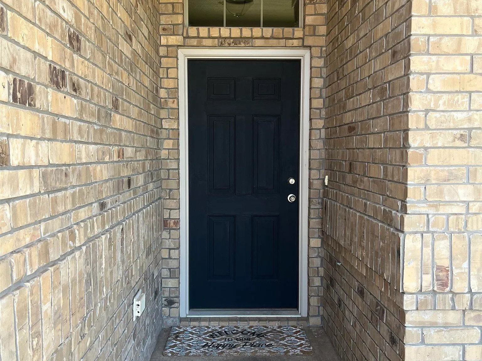3 bed, 2.0 bath, 1460 sqft, $2,200 — Photo 2