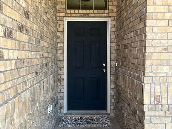 2nd image of 5440 Carlson St