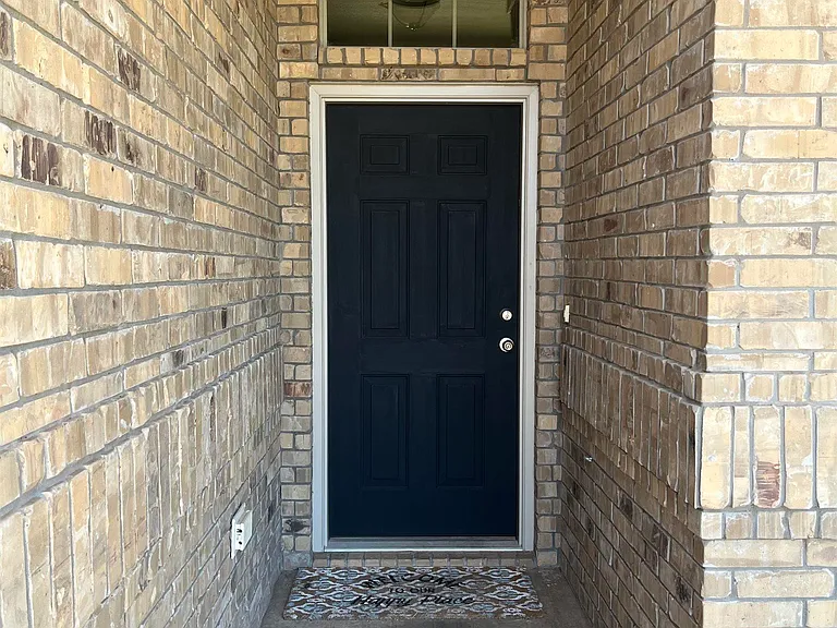 5440 Carlson St — Photo 2