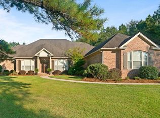 180 Westbrook Estates Dr, Sumrall, MS 39482