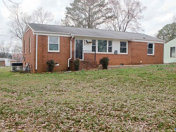 4th image of 2205 E Arbor Dr NW