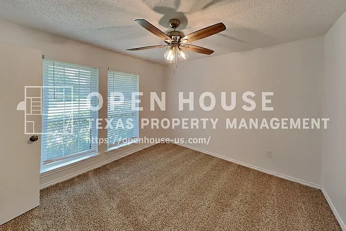 3213 Sugarbush Dr — Photo 17
