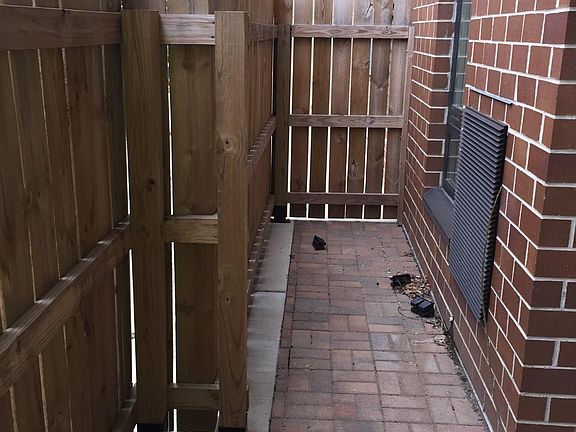 3rd image of 425 W Washington Ave APT 109