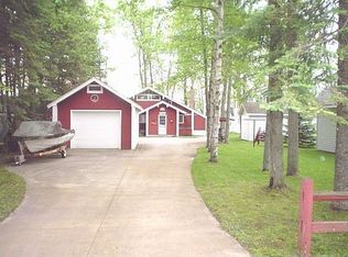 113 Blossom Ct, Houghton Lake, MI