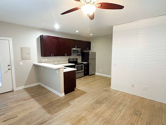 3rd image of 1029 14th St #12