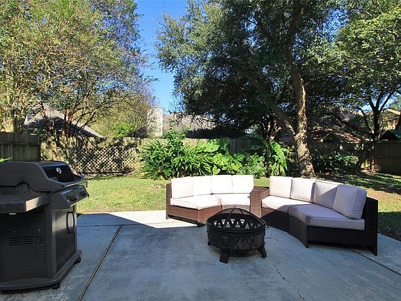 4th image of 7211 Pine Bower Ct