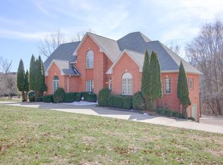 2208 Foxfire Rd, Clarksville, TN 37043