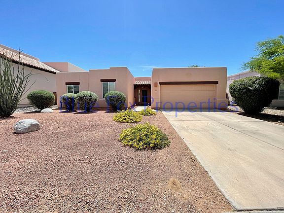 2nd image of 10264 N Fox Hunt Ln