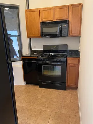 Rented by Walter & Samuels Inc | media 18