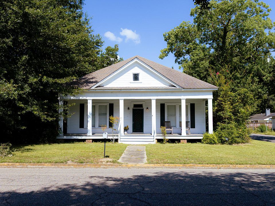 1st image of 610 Branton Ave