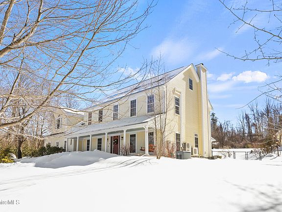 3rd image of 130 E Dugway Rd