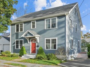 8 Beachmont Rd, Salem, MA 01970