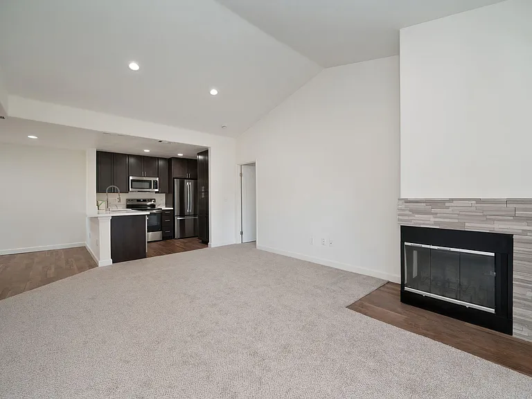 Adagio Apartment Homes — Photo 16