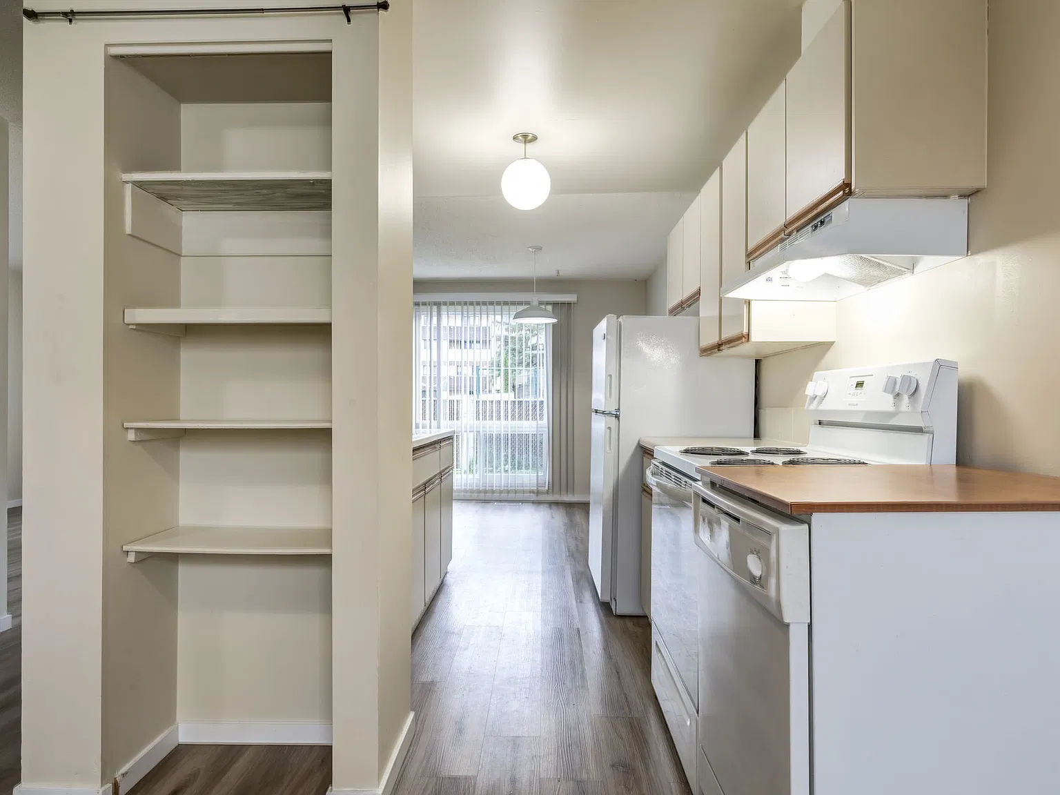 South Ridge Townhomes — Photo 3