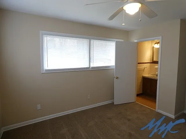 822 Kirkwood Ave — Photo 29