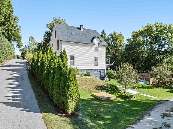 2nd image of 5 Elmwood Avenue