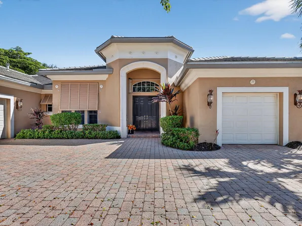 343 SW Harbor View Drive, Palm City, FL 34990