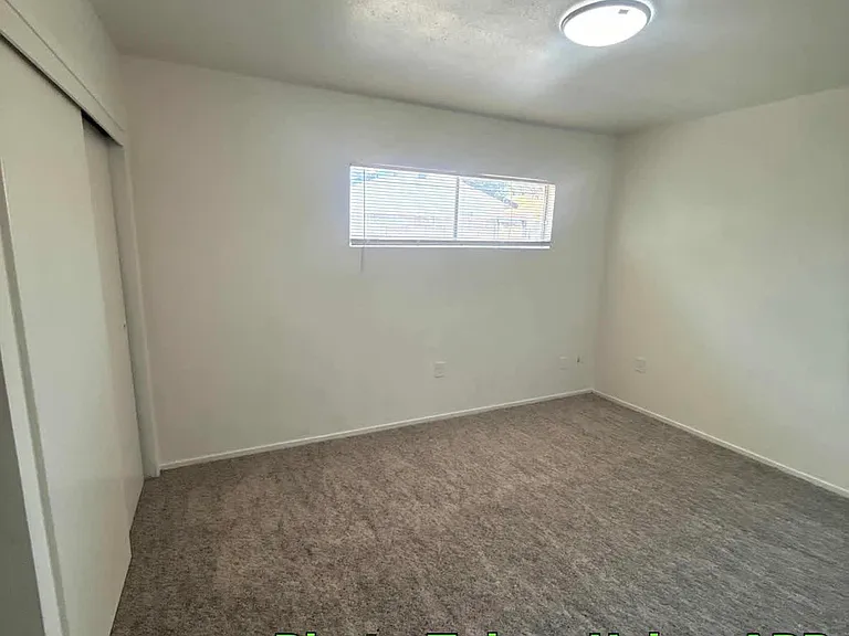 1301 Washington Ave #B — Photo 3