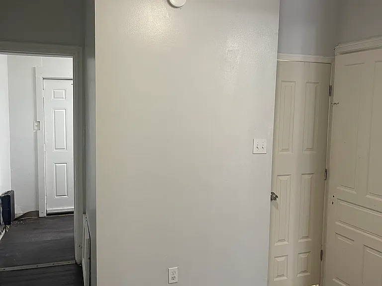 810 W Stella St — Photo 14