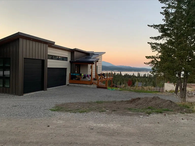 65 Kamloop Ct — Photo 19