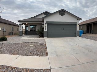 10129 Red Valley St, Socorro, TX 79927