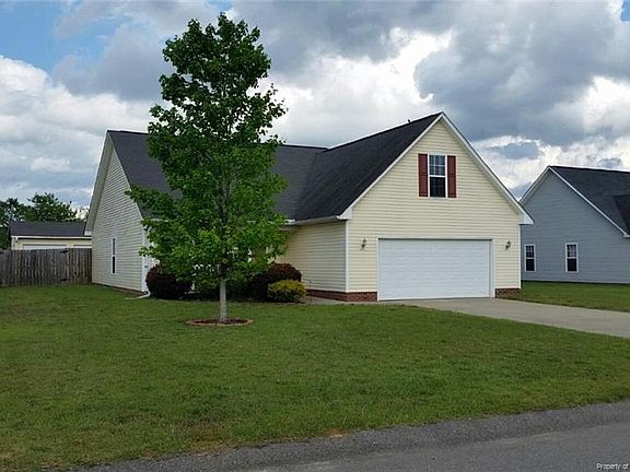 3rd image of 590 S Buckeye Dr