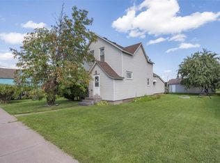 3701 E 1st St, Superior, WI 54880