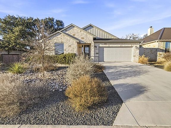 2nd image of 718 Emory Dr