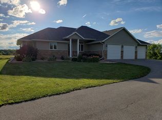 N5023 State Road 76, Shiocton, WI 54170