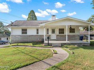 100 Upsal Rd, Oak Ridge, TN 37830