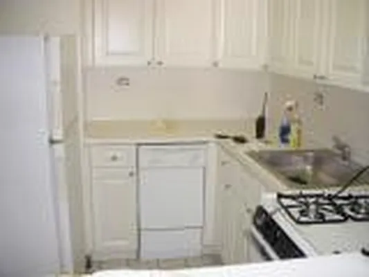 Rented by Stonehenge NYC LLC | media 1