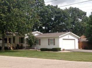 8392 Walter St, Mount Morris, MI 48458