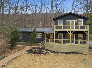 166 Graywolf Trl, Winchester, VA 22602
