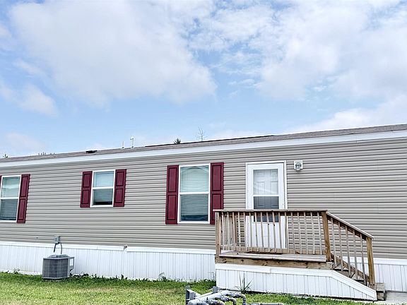 3rd image of 5702 N 16th St #81
