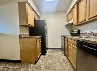 6605 Katahdin Dr #18, Youngstown, OH 44514