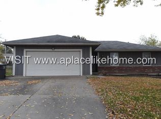 605 Morningview St, Harrisonville, MO 64701